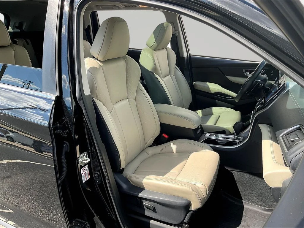 Used 2019 Crystal Black Silica Subaru Limited image 31