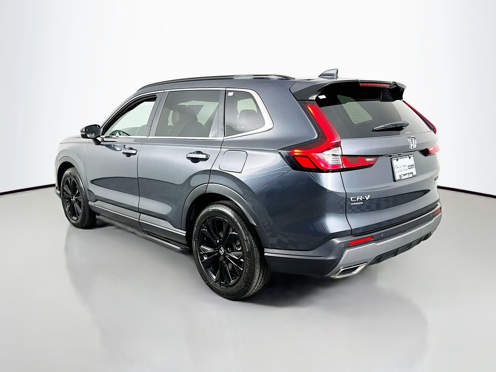 Used 2025 Meteorite Gray Metallic Honda Sport Touring image 5