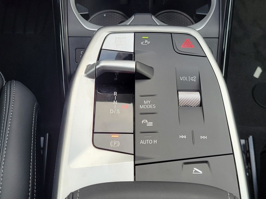 2026 BMW X1 28i - Photo 22