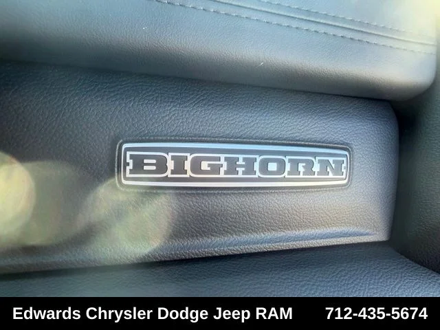 Used 2024 White Ram Big Horn/Lone Star image 28