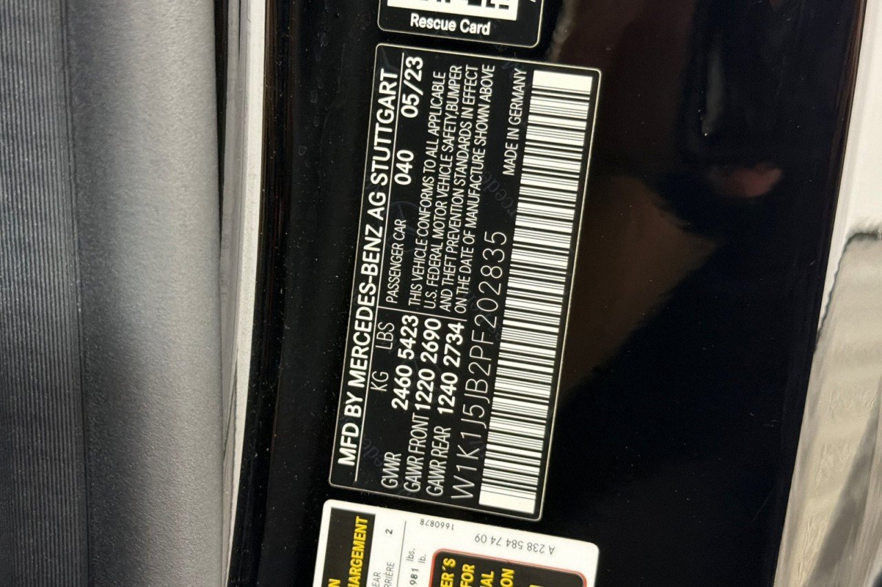 Used 2023 Black Mercedes-Benz E 450 image 27