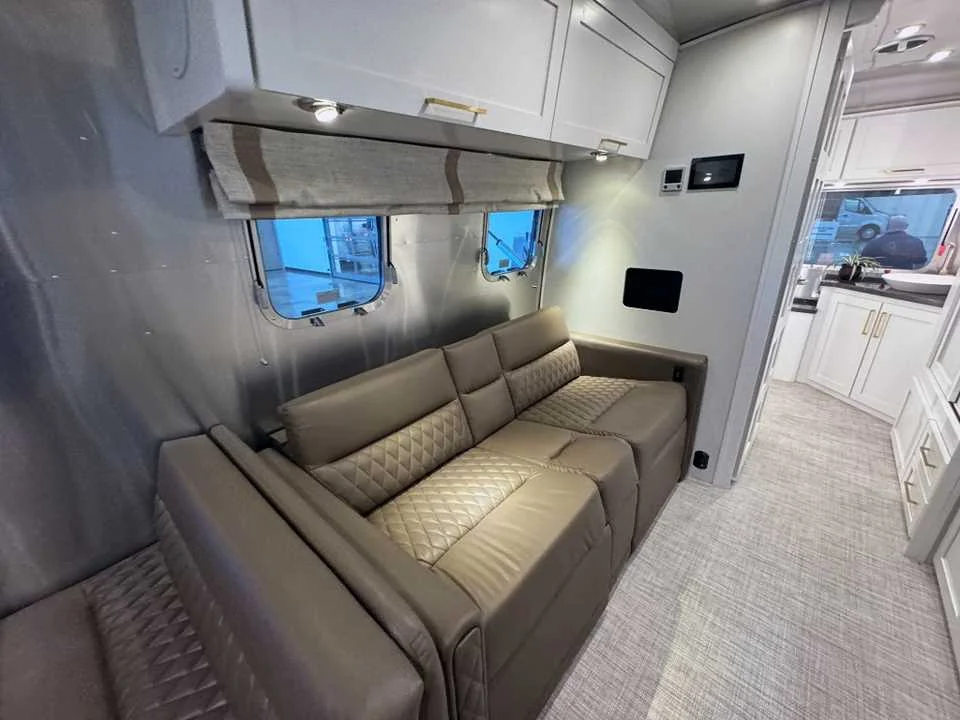 New 2026 SILVER AIRSTREAM  image 22
