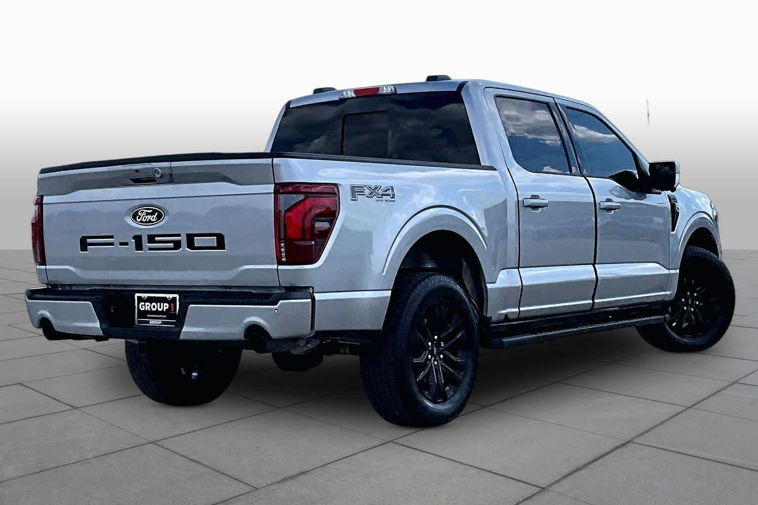 Used 2025 Iconic Silver Metallic Ford LARIAT image 13