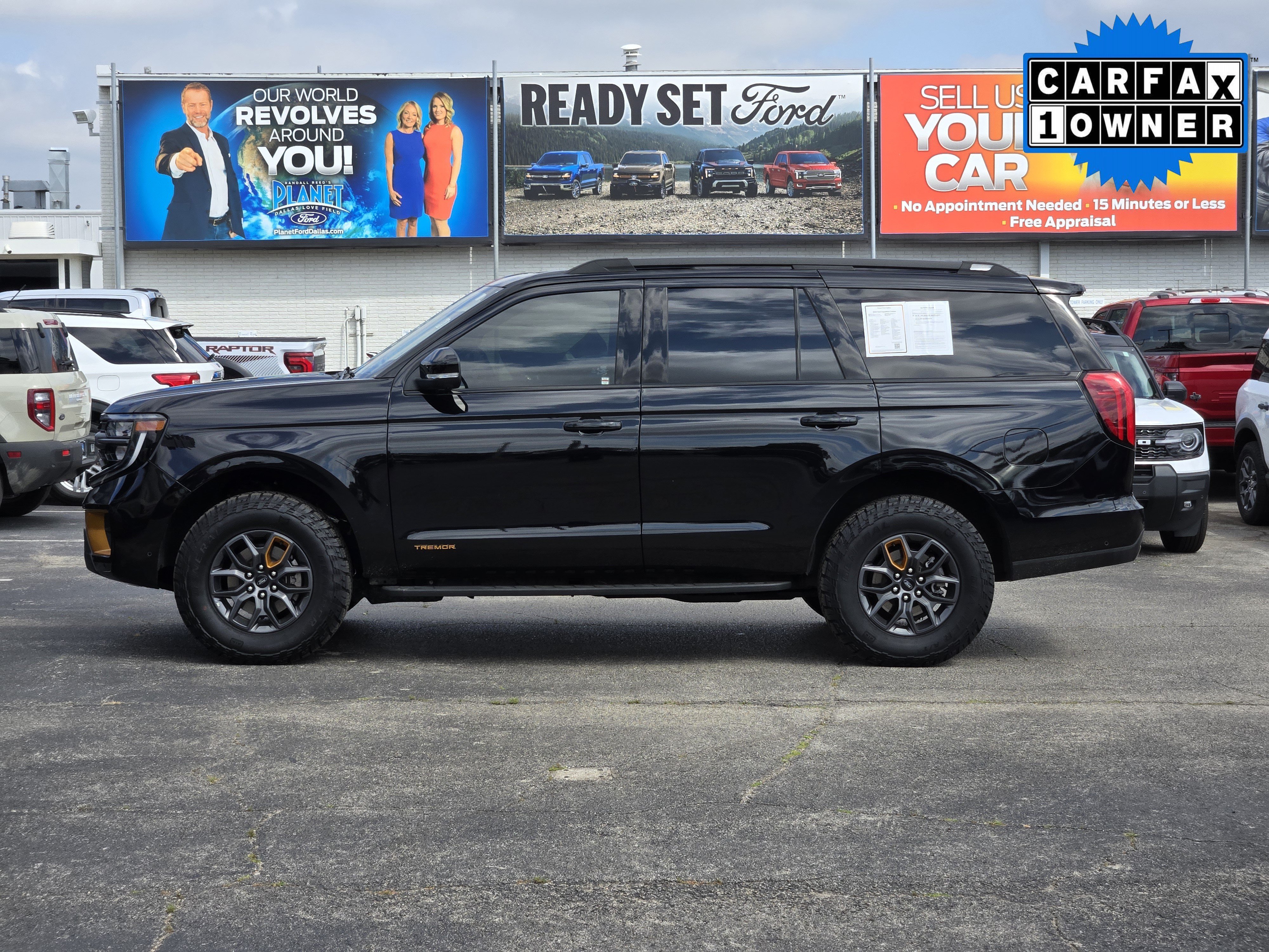Certified Used 2025 Black Metallic Ford Tremor image 4