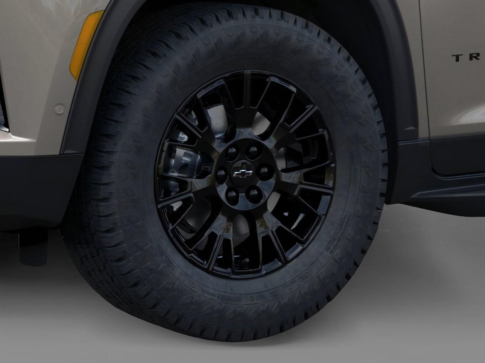 New 2027 Sandstone Gray Chevrolet AWD Z71 image 9
