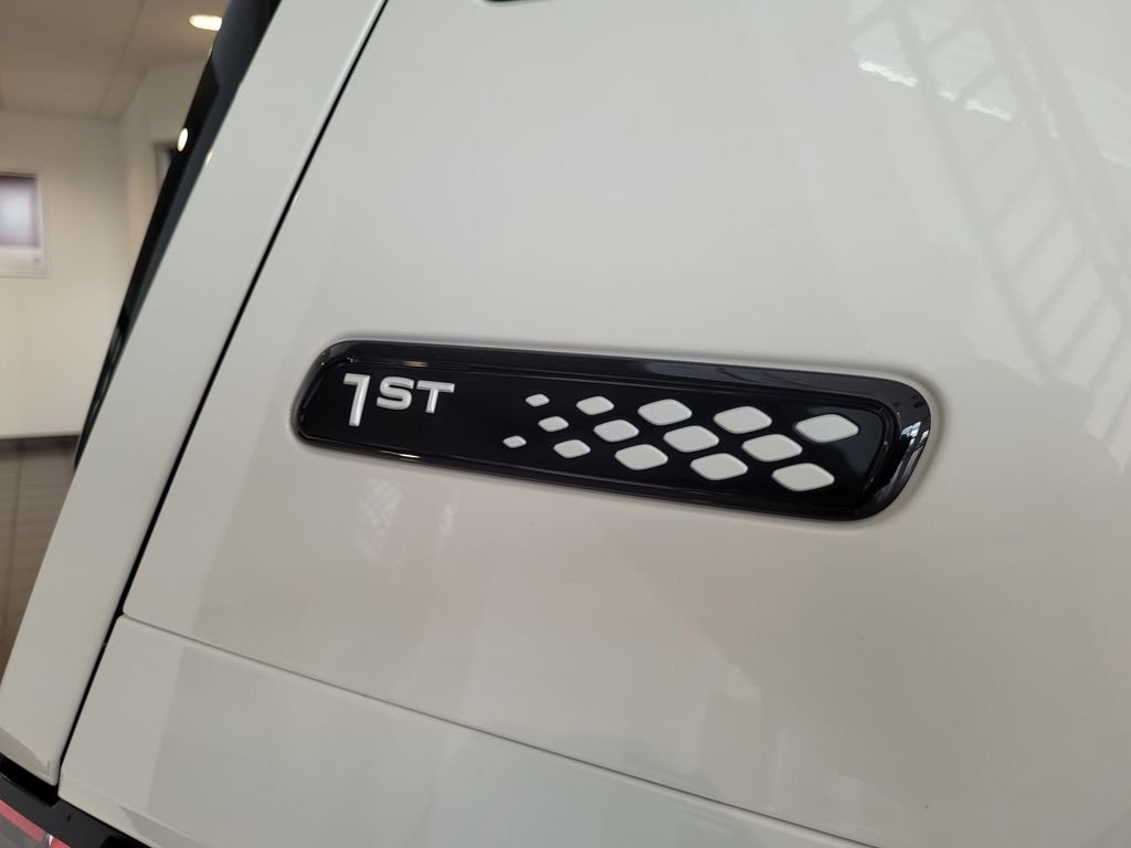 2025 Volkswagen ID. Buzz 1st Edition - Photo 8