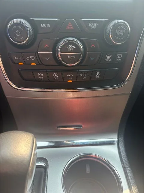2019 Jeep Grand Cherokee Laredo E - Photo 8