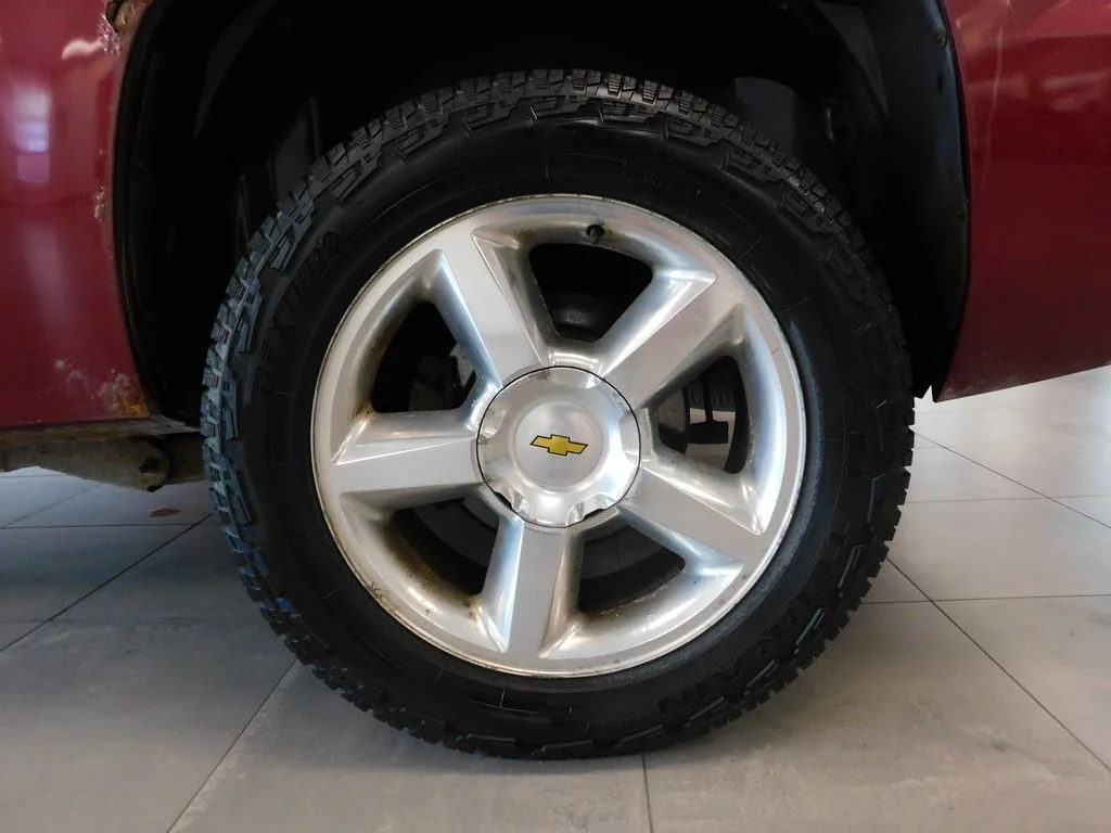 Used 2007 Sport Red Metallic Chevrolet LTZ image 7