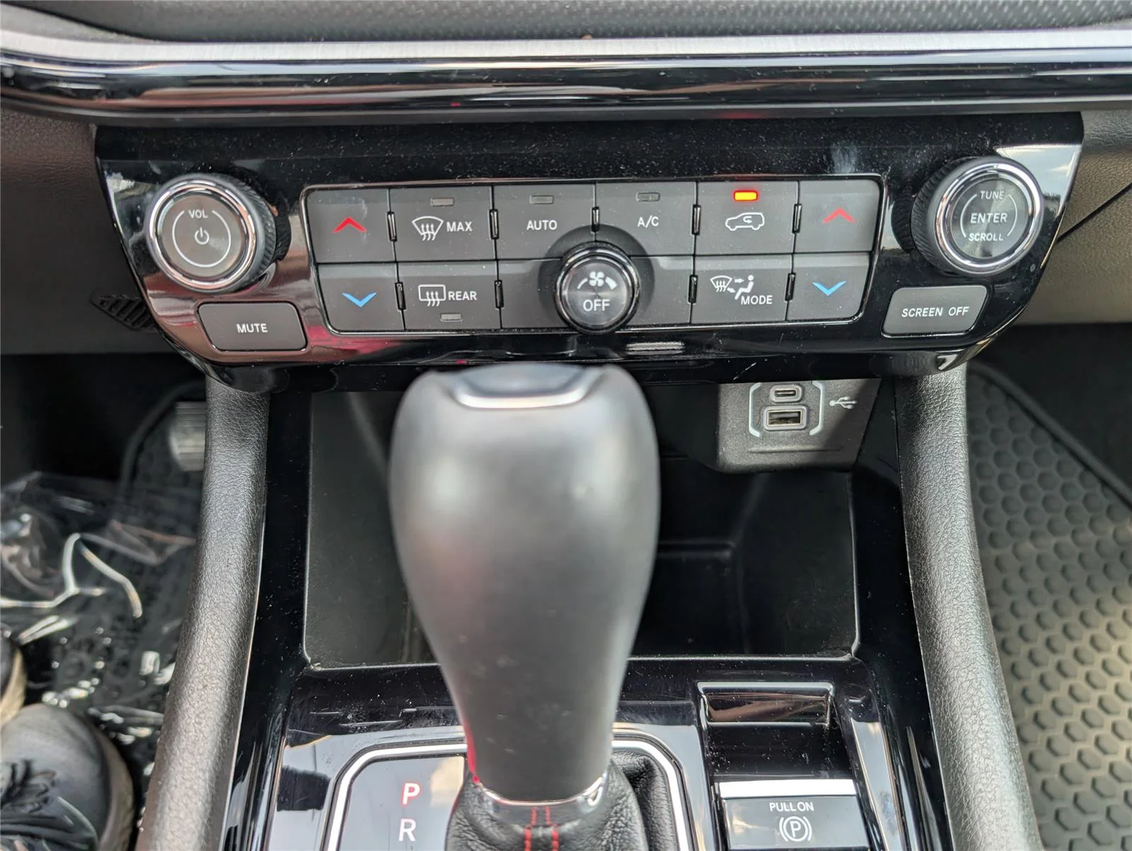 Used 2025 Bright White Clearcoat Jeep Trailhawk image 16