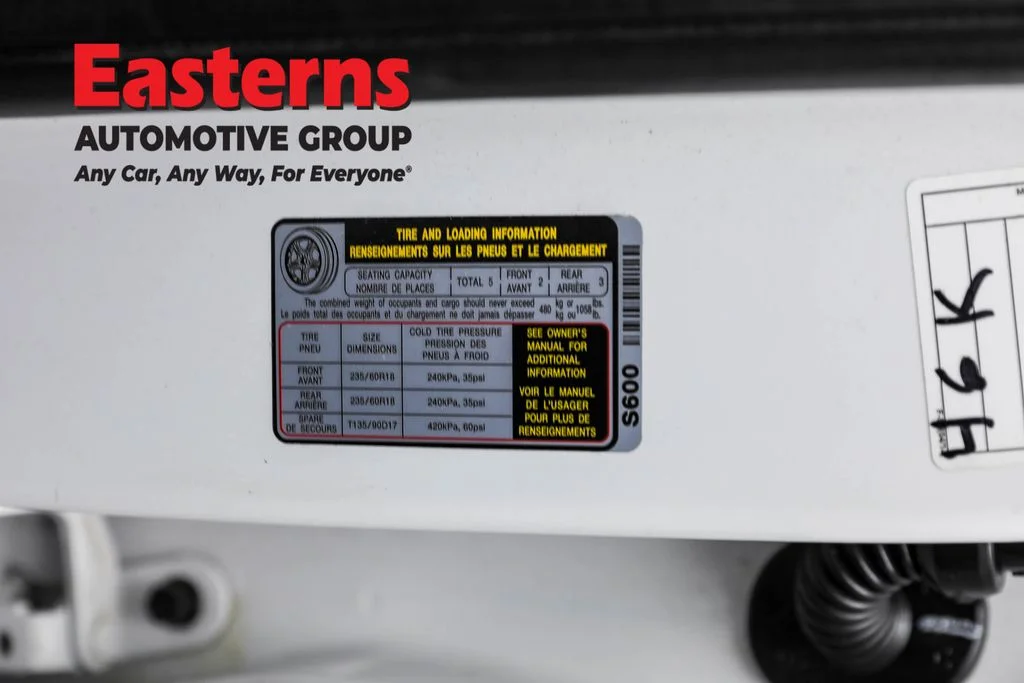 Used 2023 White Hyundai SEL image 31