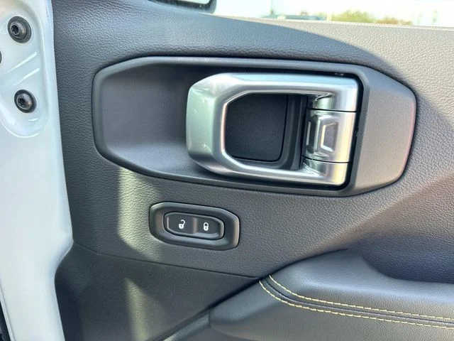 New 2026 White Jeep Sahara image 16