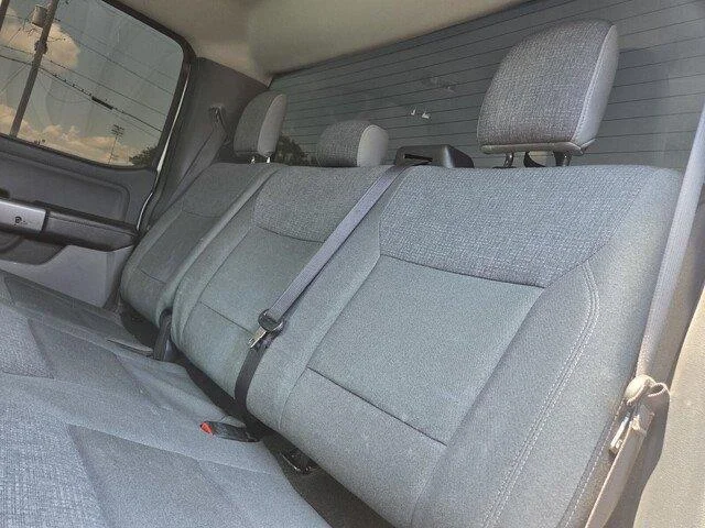 Used 2024 Oxford White Ford XLT image 25