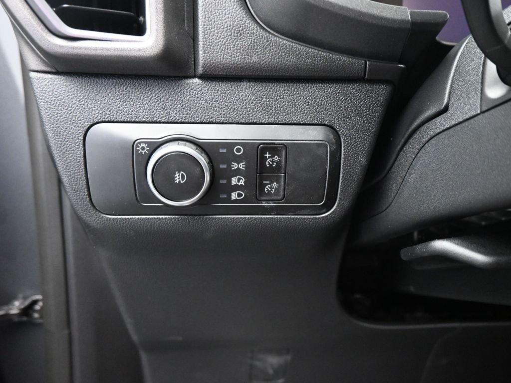 New 2026 Carbonized Gray Metallic Ford Outer Banks image 11