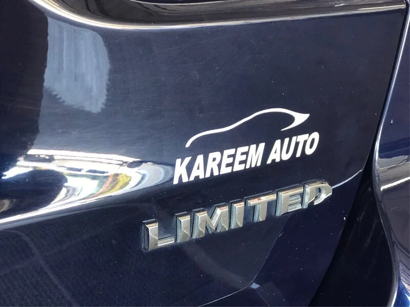 Used 2014 True Blue Pearlcoat Jeep Limited image 20