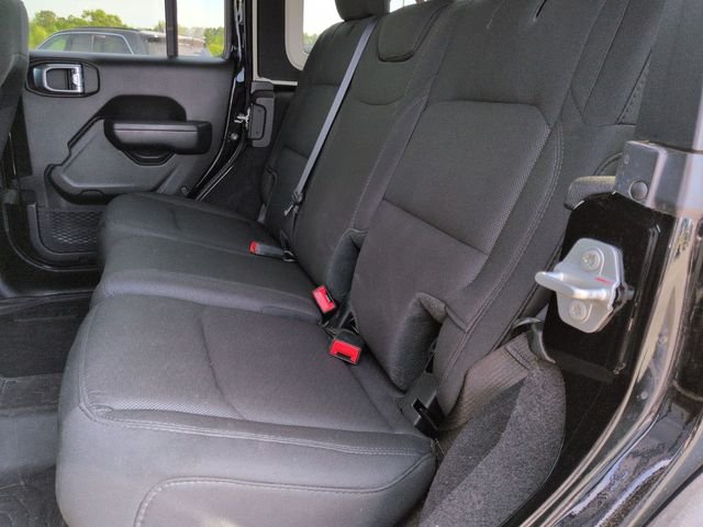 Used 2023 Black Jeep Sport S image 14