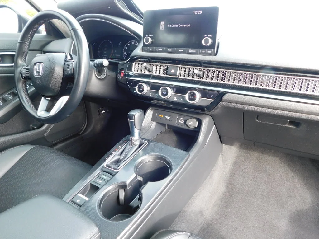 Certified Used 2024 White Honda EX-L image 19