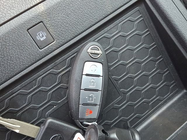 Used 2024 Black Nissan PRO-4X image 20