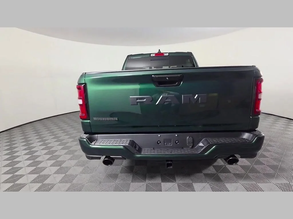 New 2026 Serrano-Green Metallic Exterior Paint RAM Big Horn image 30