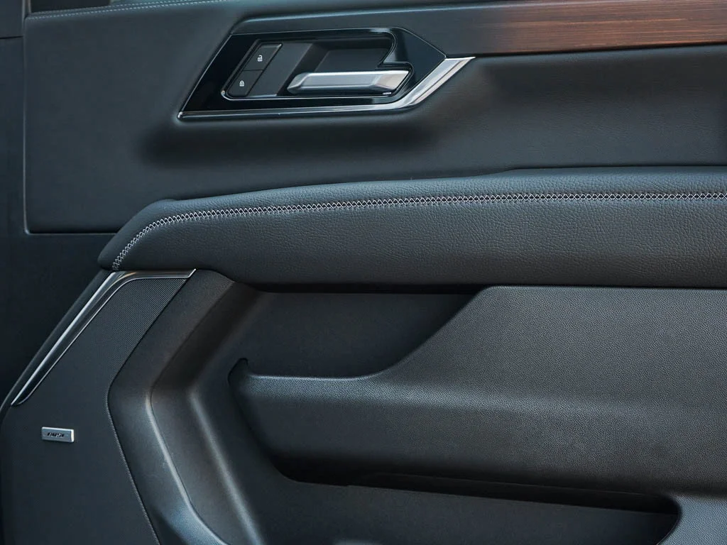 New 2026 Summit White GMC Denali image 9