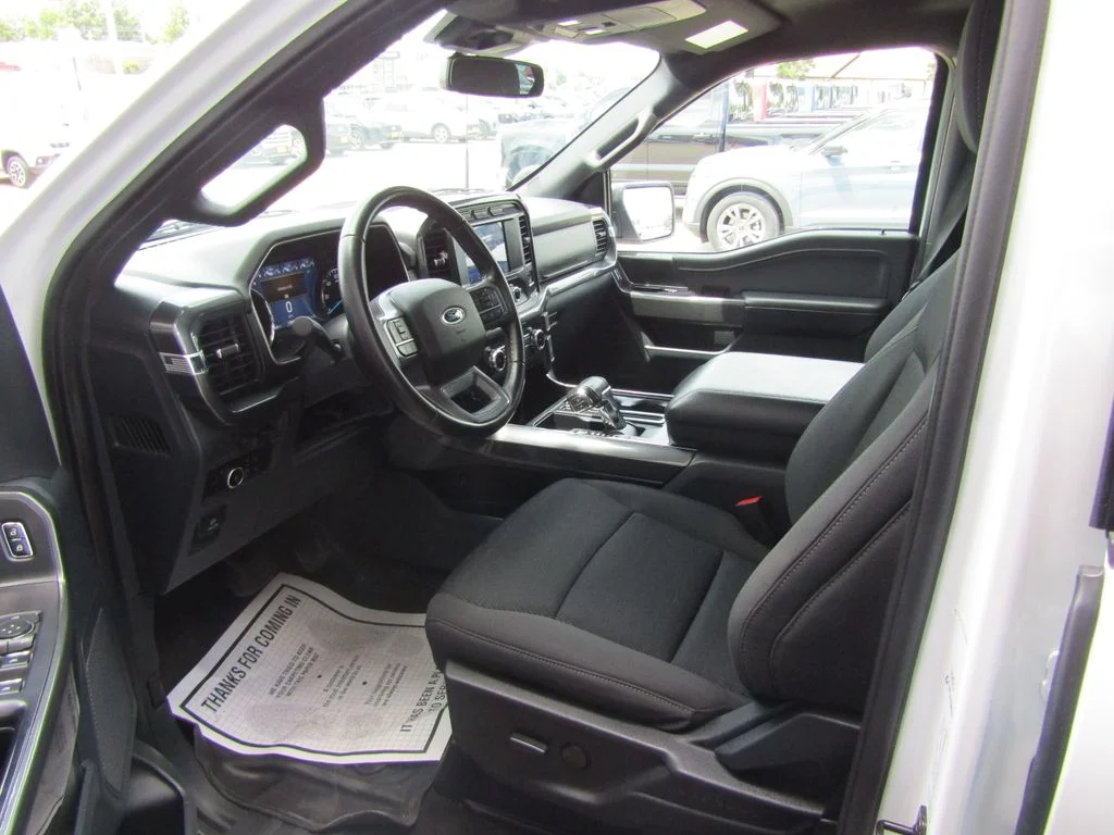 Used 2023 White Ford XLT image 23