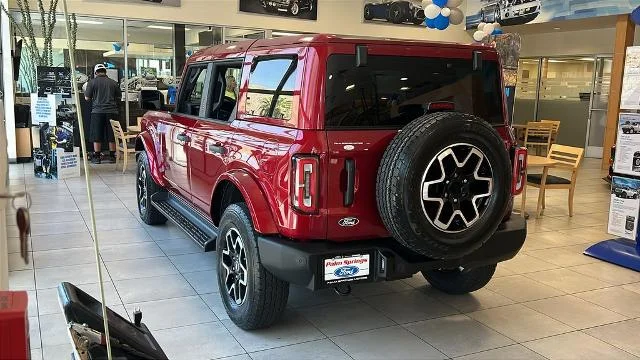 New 2026 Ruby Red Metallic Tinted Clearcoat Ford Outer Banks® image 22