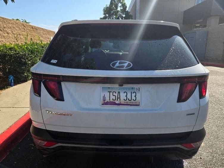 Used 2024 White Hyundai SEL image 7