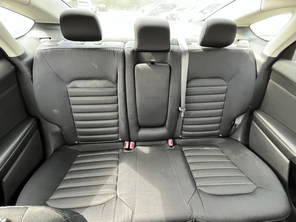 2015 Ford Fusion SE - Photo 27