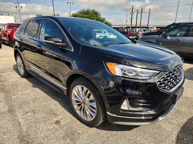 2022 Ford Edge Titanium AWD's photo