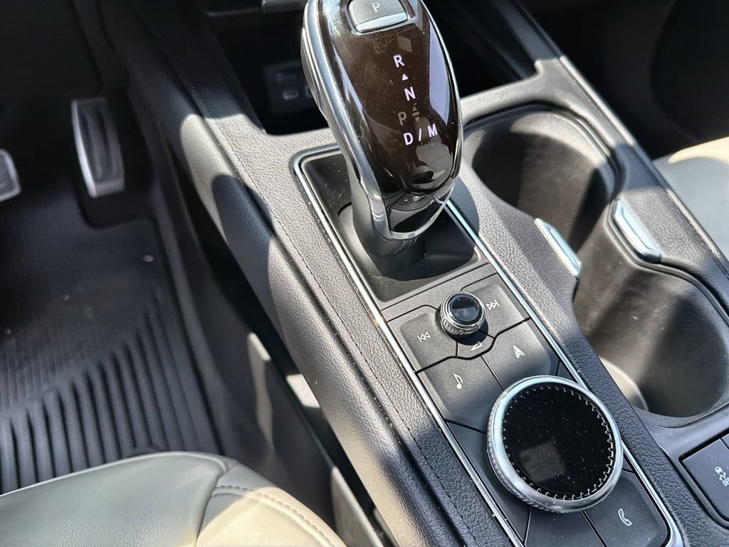 Used 2022 Stellar Black Metallic Cadillac Sport image 22