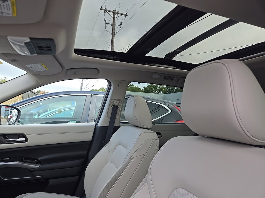 Used 2026 Gray Nissan SL image 16