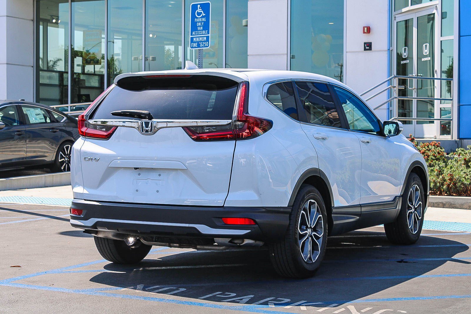2021 Honda CR-V EX-L - Photo 6