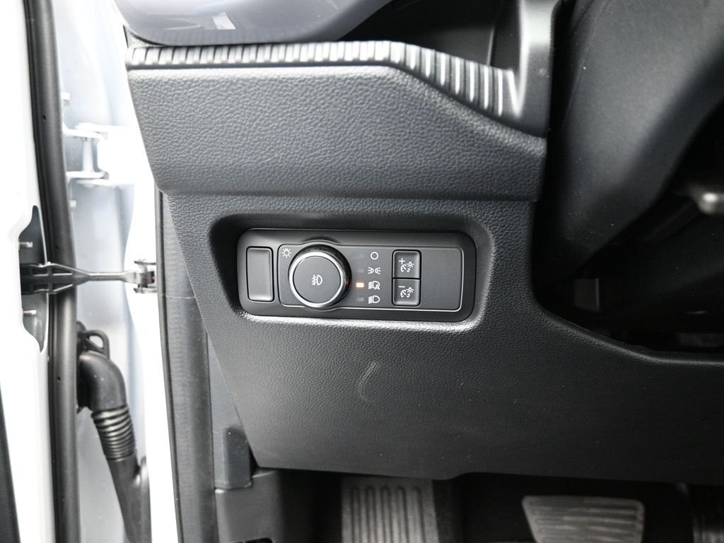 New 2025 White Ford XL image 11