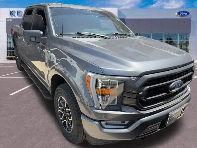 Used 2023 Gray Ford XLT image 6