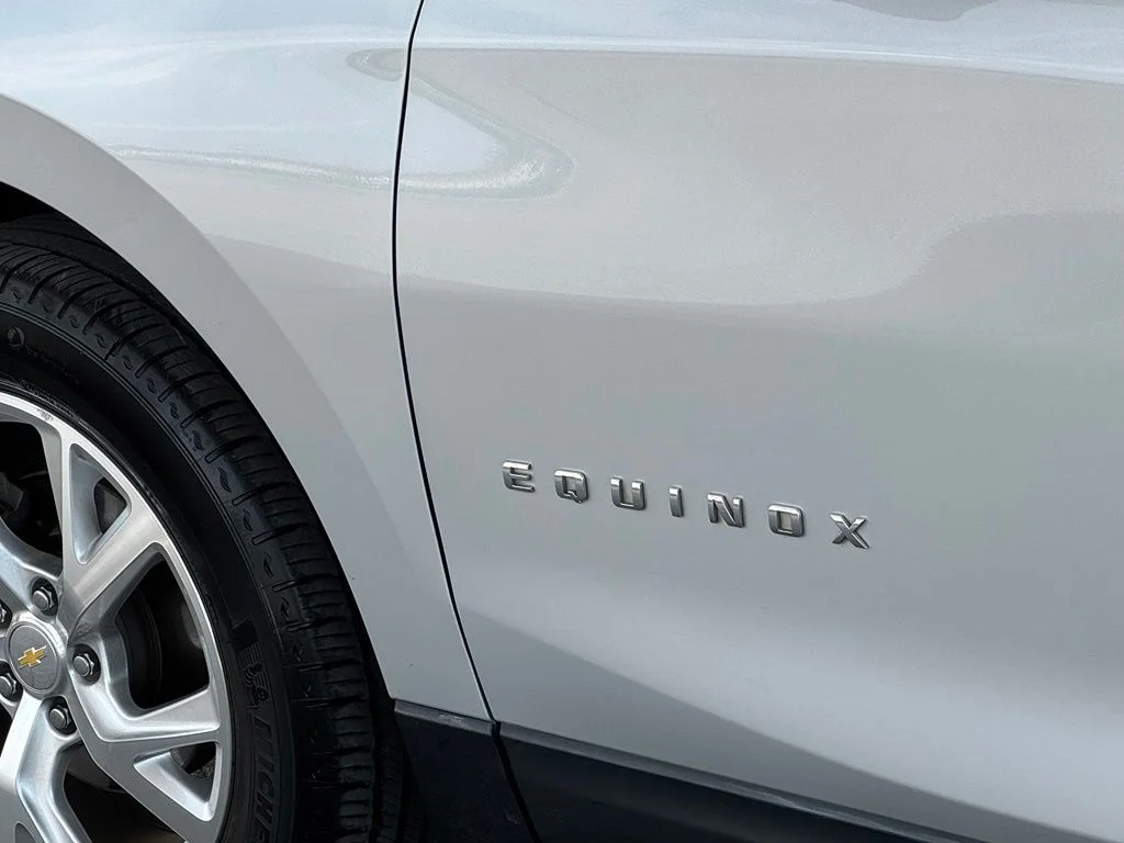 Used 2020 Silver Chevrolet Premier image 5