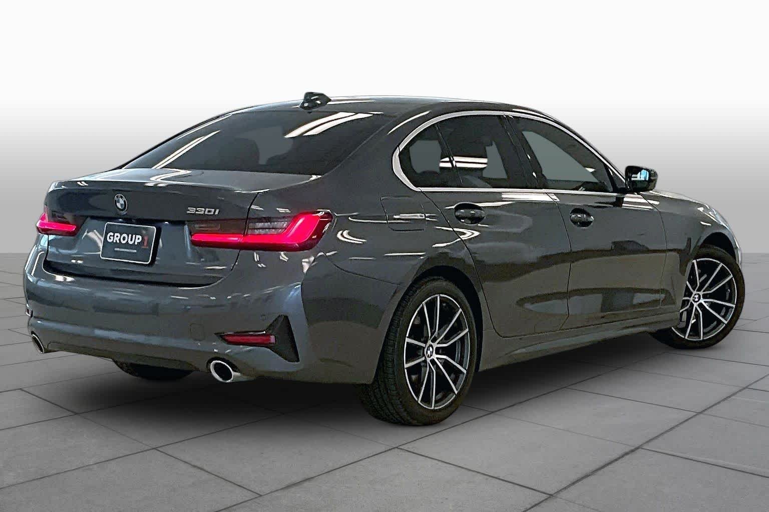Used 2021 Mineral Gray Metallic BMW 330i image 11