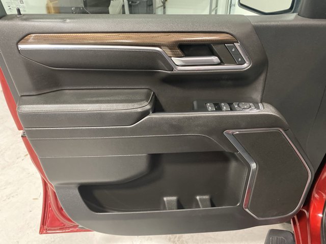 Used 2023 Radiant Red Tintcoat Chevrolet LT image 19