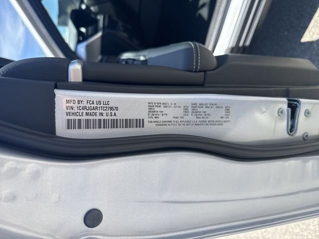 New 2026 Silver Jeep Laredo Altitude image 33