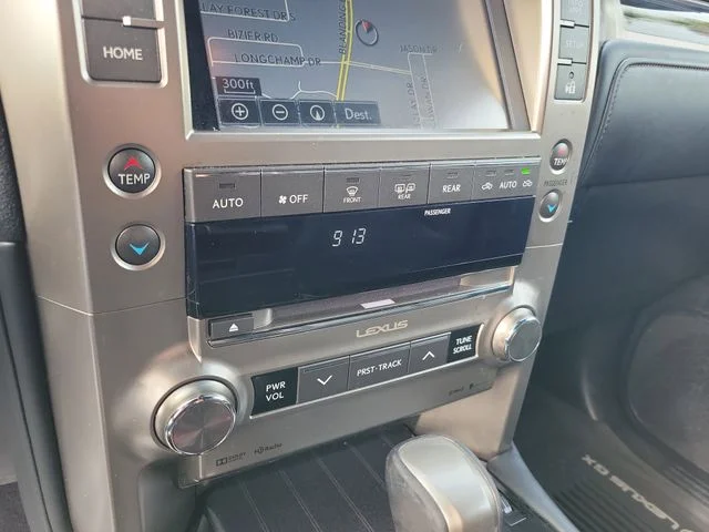 Used 2021 Gray Lexus 460 image 21