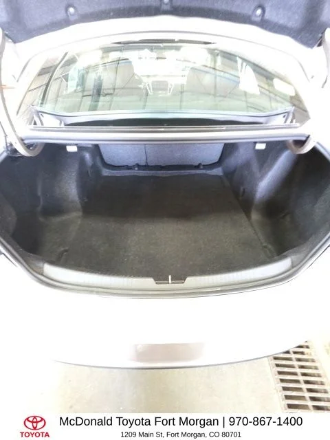 Used 2022 Gray Chevrolet LT image 17