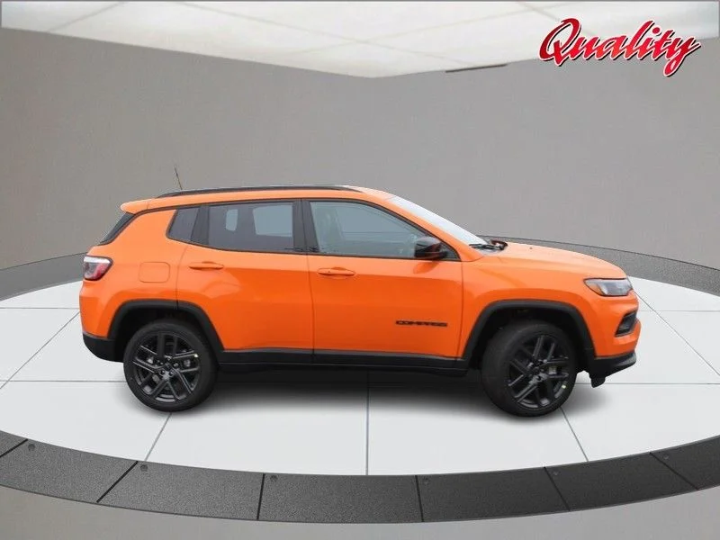 New 2026 Joose Exterior Paint Jeep Latitude Altitude image 2