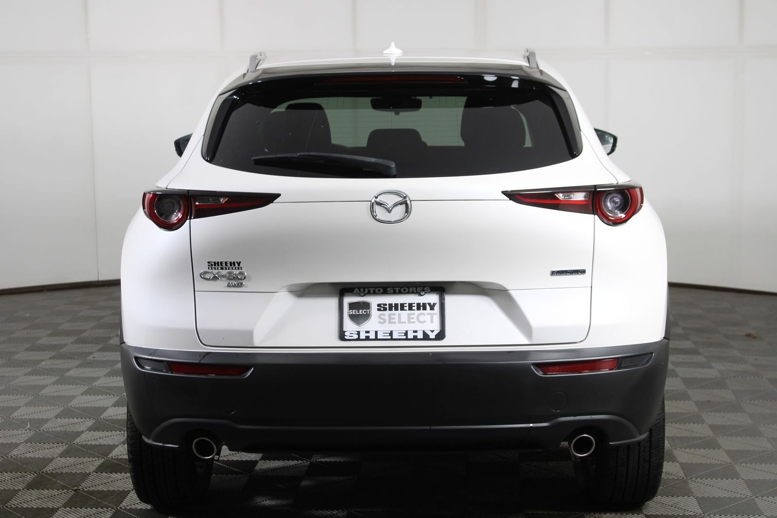 Used 2021 White Mazda Premium image 5