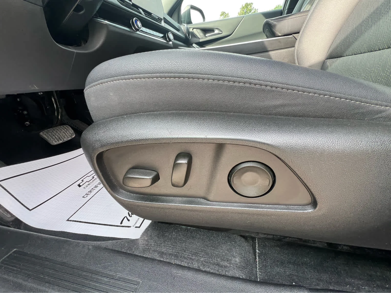Used 2025 Sterling Gray Metallic Chevrolet LT image 14