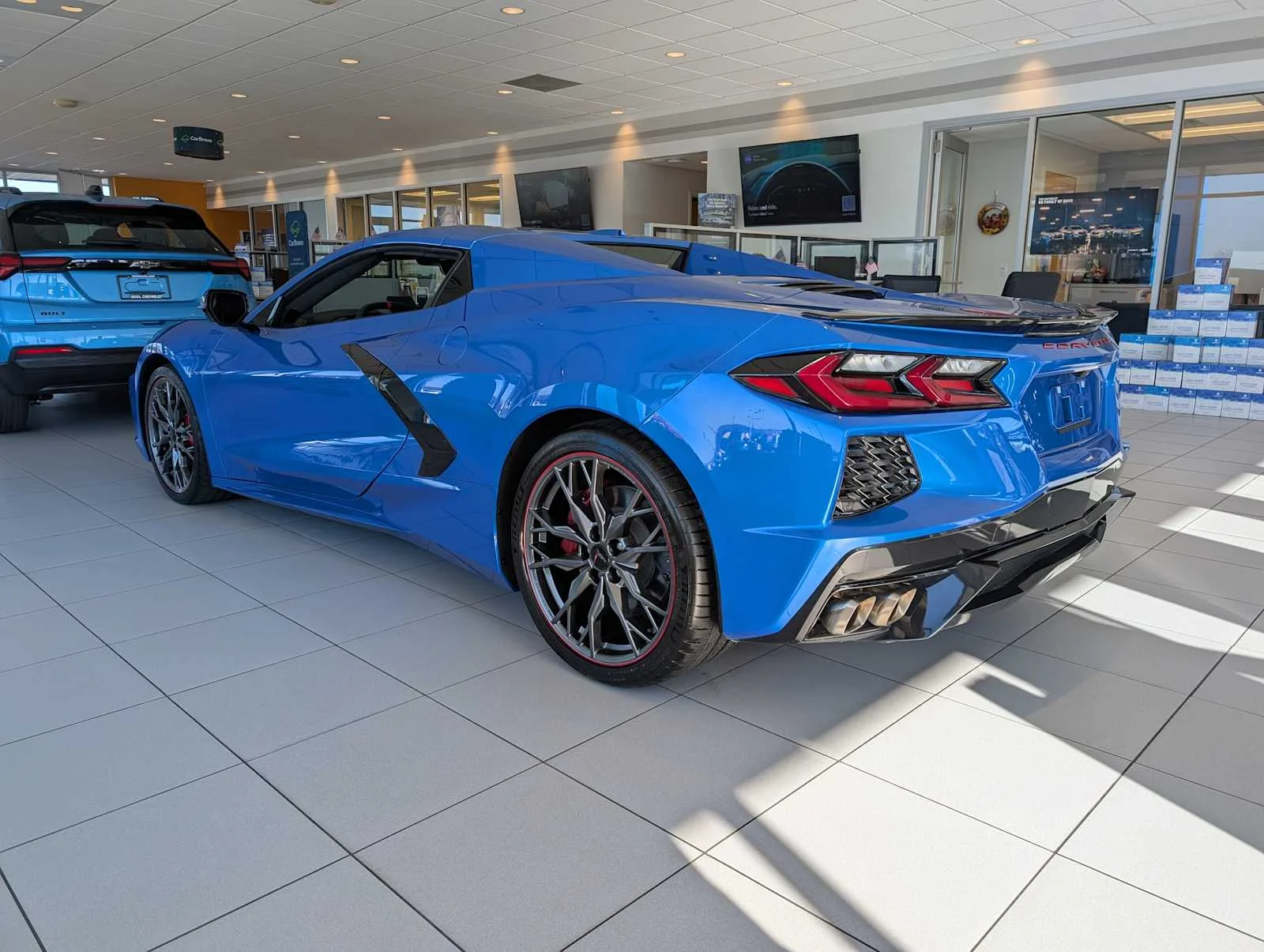 Used 2024 Riptide Blue Metallic Chevrolet 3LT image 10