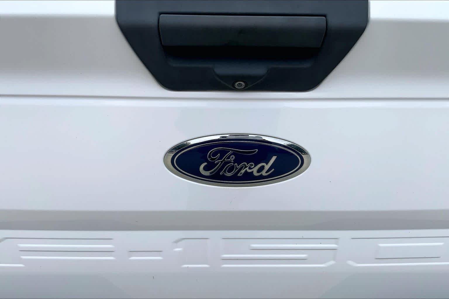 Used 2018 Oxford White Ford XLT image 33