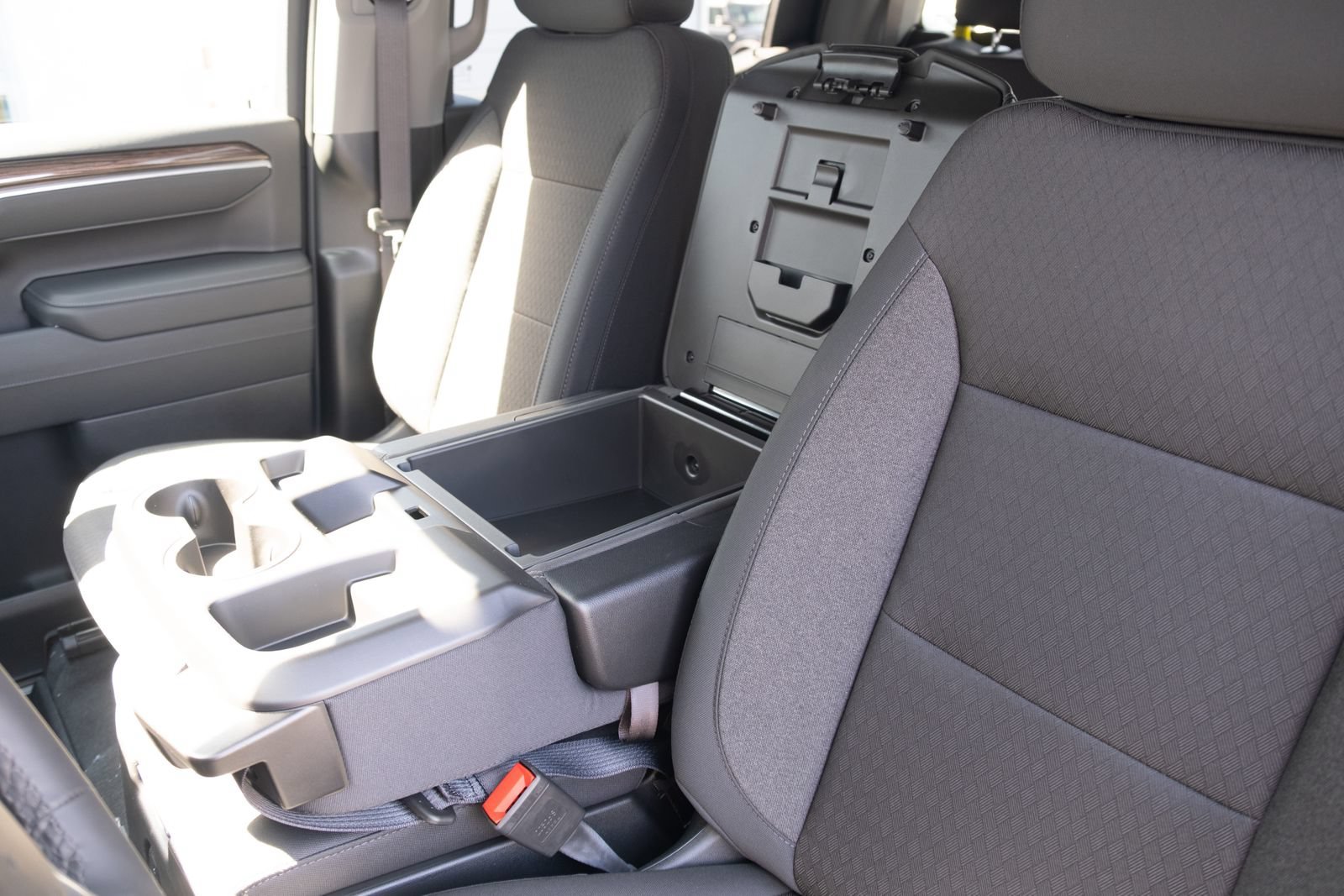 2026 Chevrolet Silverado 1500 LT - Photo 8