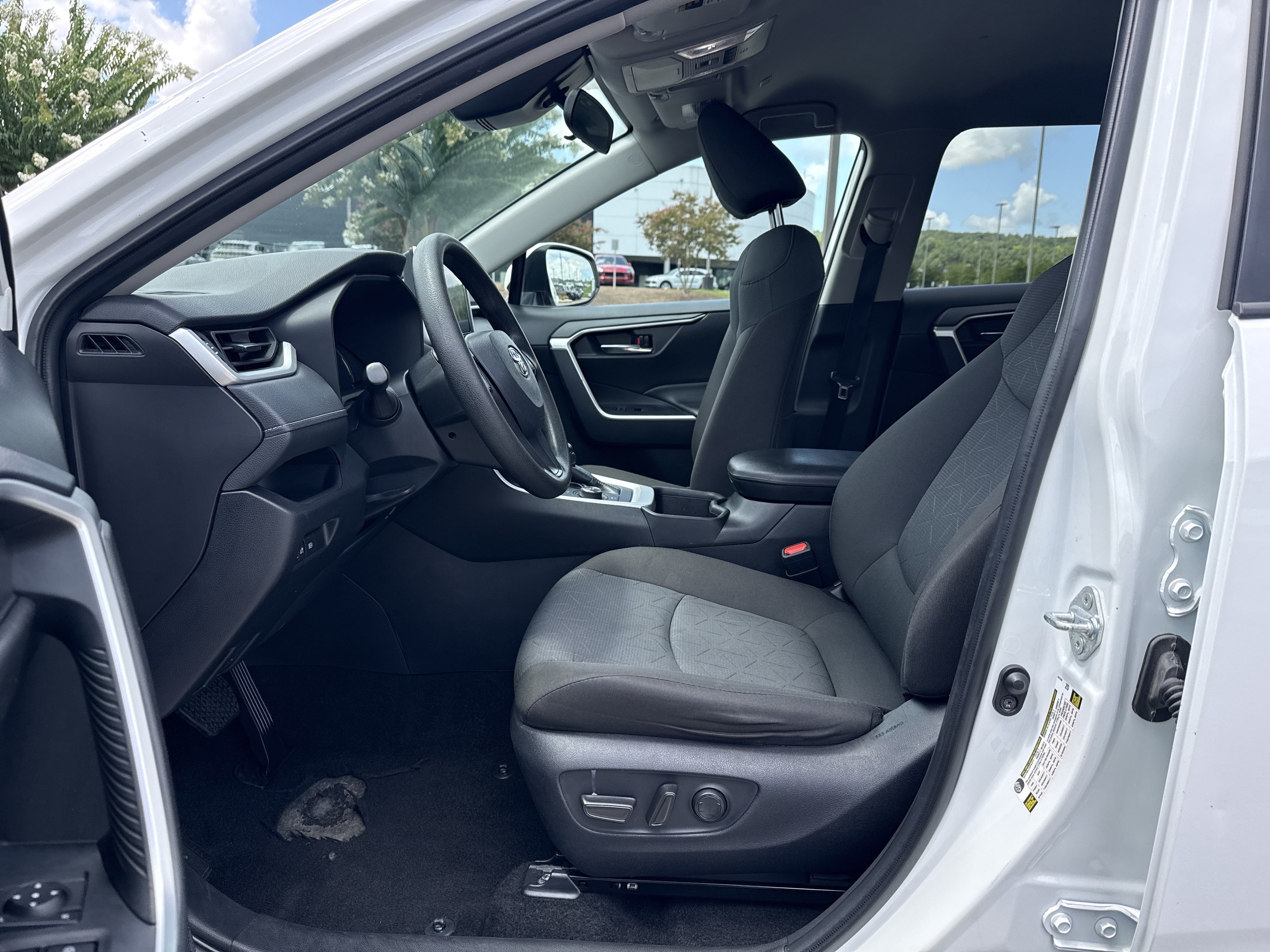 Used 2024 White Toyota Hybrid XLE image 9