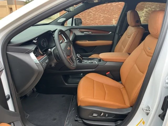 2026 Cadillac XT5 Premium Luxury - Photo 17