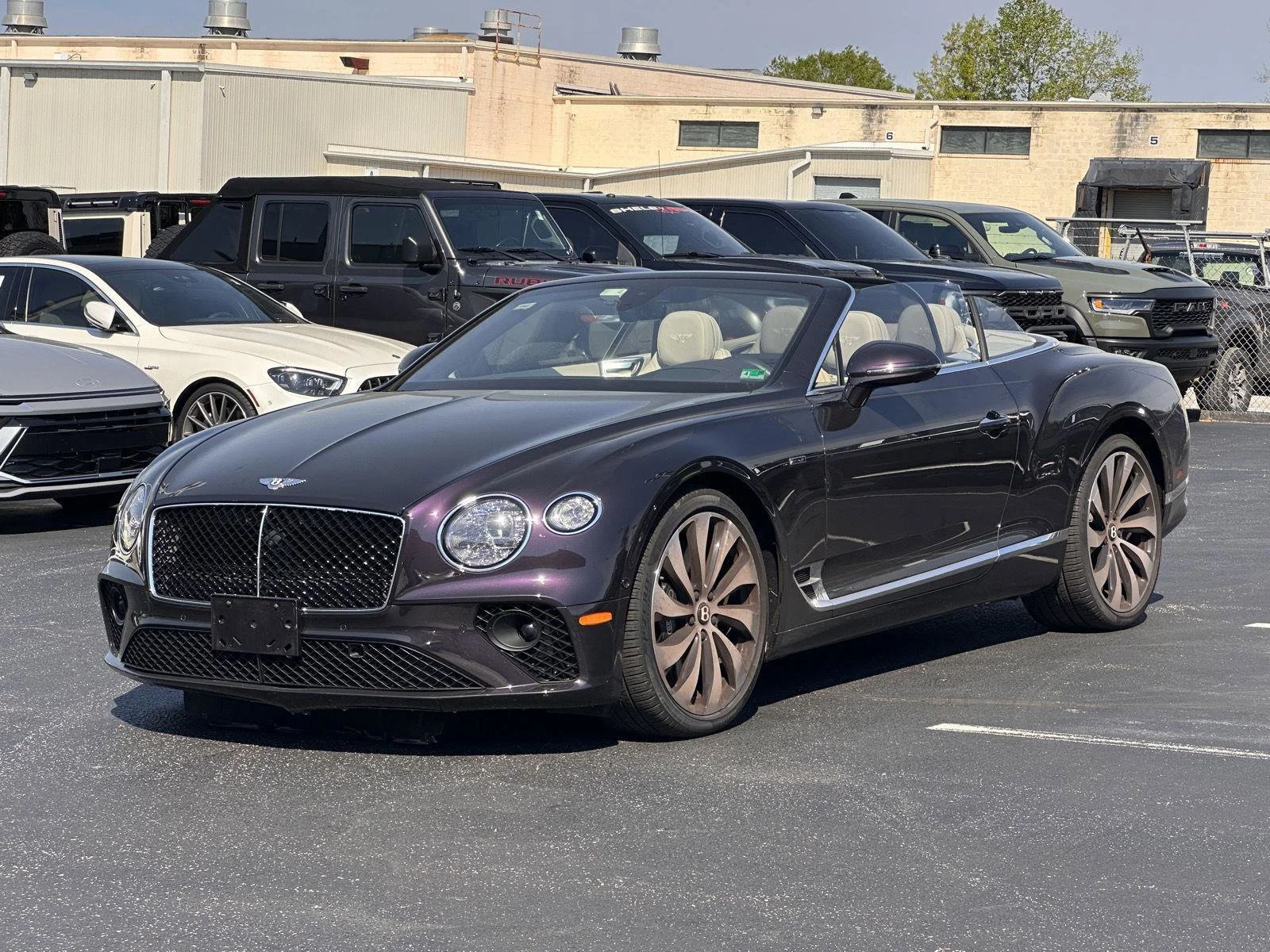 2024 Bentley Continental GT V8 Mulliner's photo