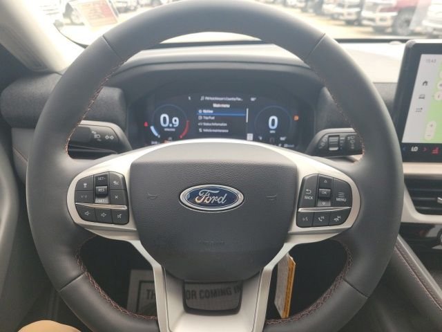 New 2026 Black Metallic Ford Active image 15