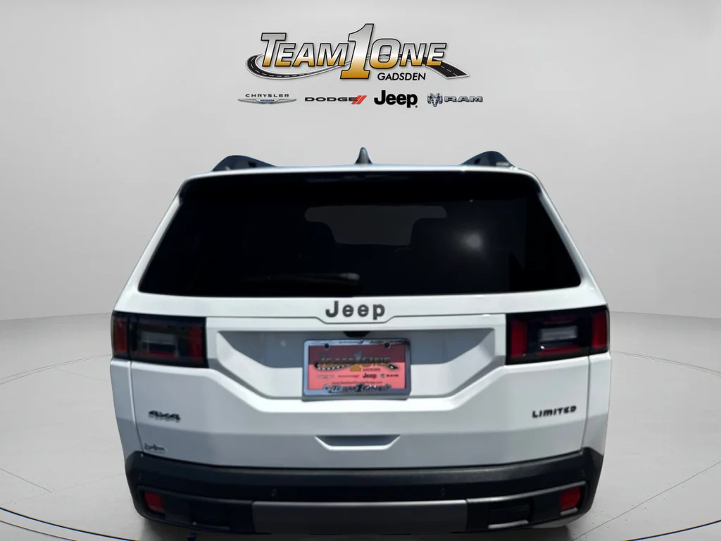 New 2026 Bright White Clear-Coat Exterior Paint Jeep Limited image 8